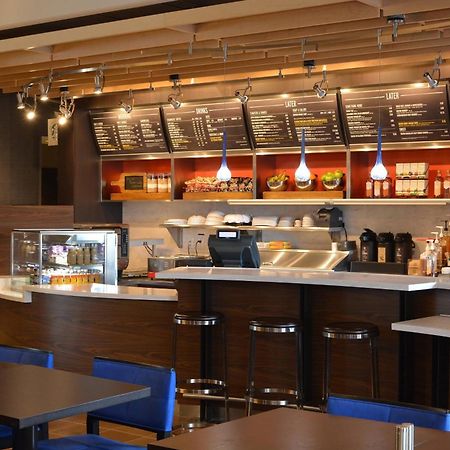 Courtyard By Marriott Youngstown Canfield Extérieur photo