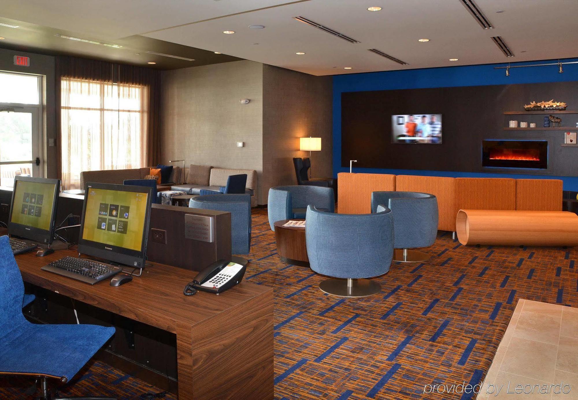 Courtyard By Marriott Youngstown Canfield Extérieur photo