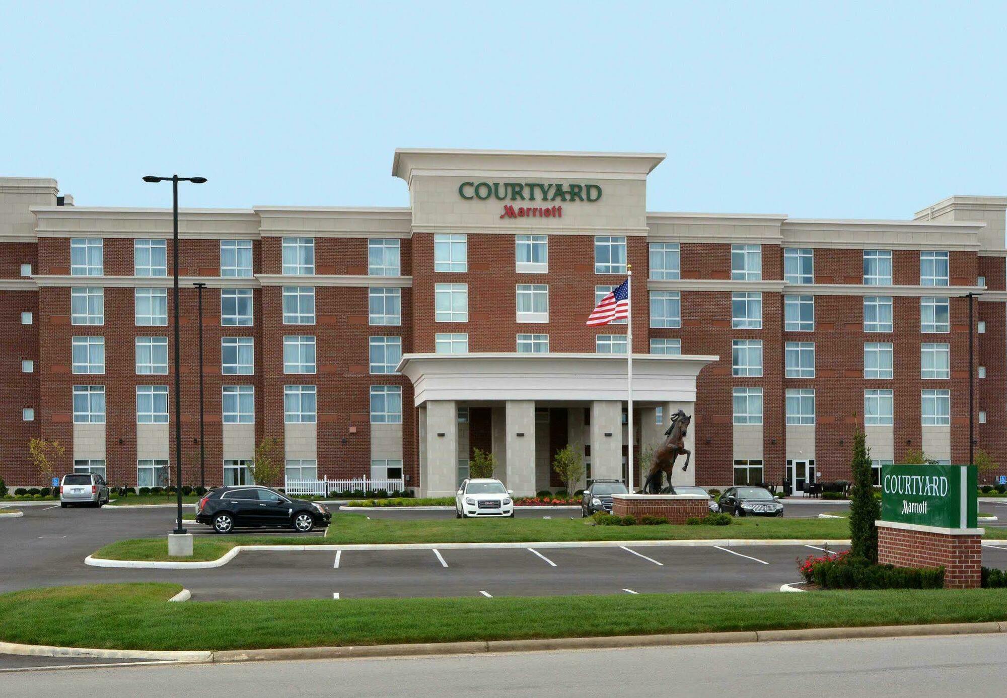 Courtyard By Marriott Youngstown Canfield Extérieur photo
