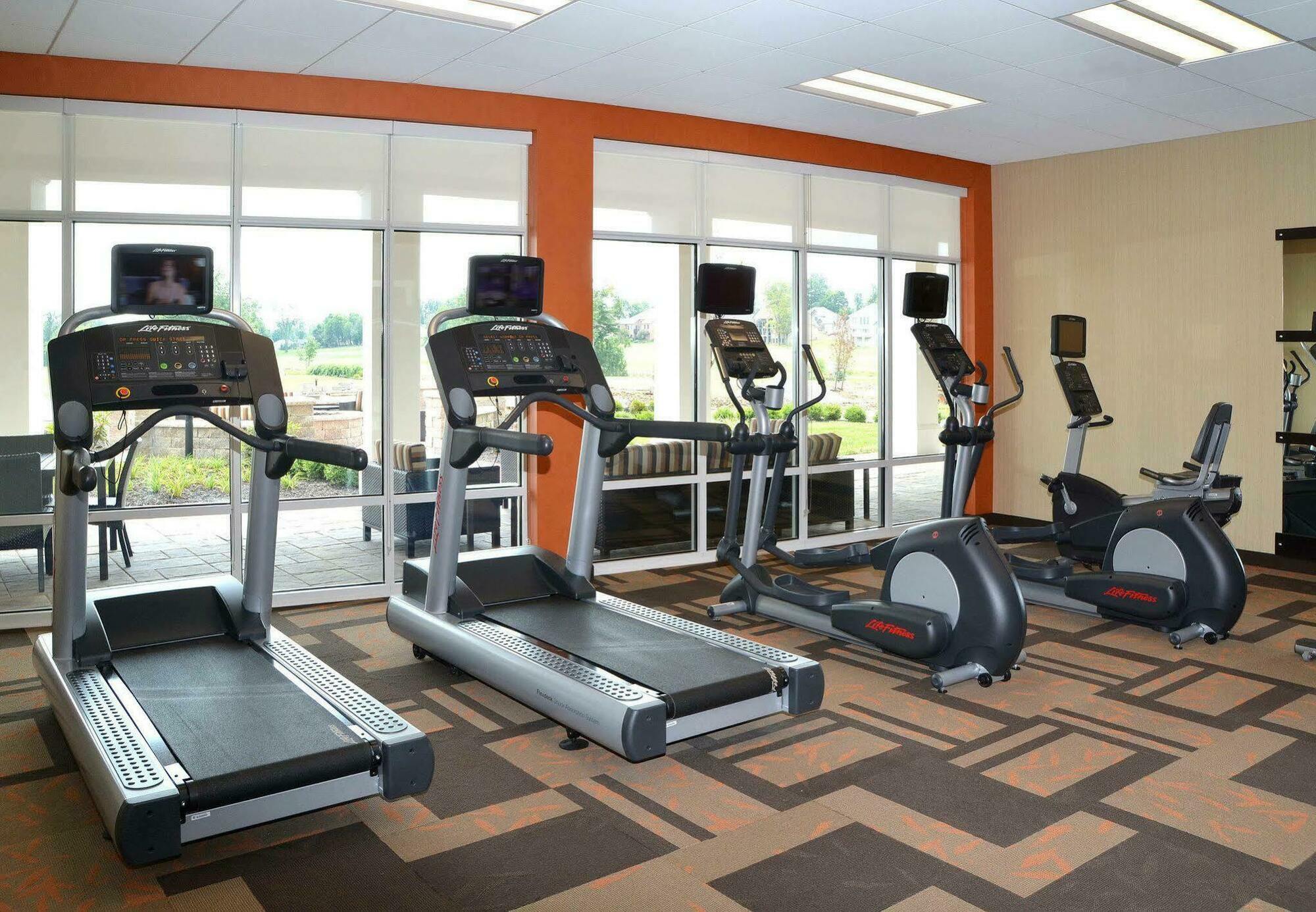 Courtyard By Marriott Youngstown Canfield Extérieur photo